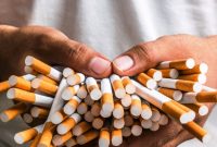 Larangan penjualan rokok eceran bakal diberlakukan (Shutterstock)