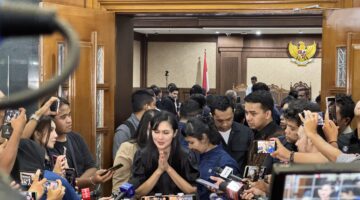 Sosok Harvey Moeis Suka Menolong Dibongkar Sandra Dewi Dalam Persidangan, Ini Ceritanya