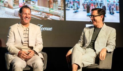 Saks Global dan Authentic Berusaha Menguasai Pasar Mewah