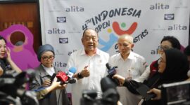 Ketum Komite Olahraga Nasional Indonesia (KONI) Pusat Letjen TNI Purn Marciano Norman membuka secara resmi 4th Indonesia Open Gymnastics 2025 pada 9 Juli 2025