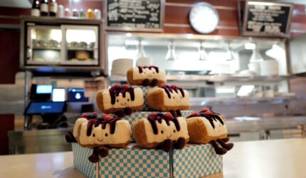 Jellycat memotong stokis Inggris di tengah debat kontrol merek
