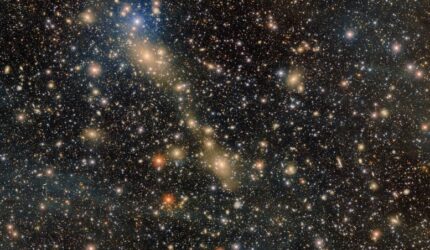 DECAM VIEW ABELL 3667