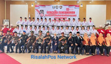 Letnan Kolonel Arm Sigit Windarto, S. Sos., M.hhan menghadiri upacara pelantikan Paskibraka Way Kanan