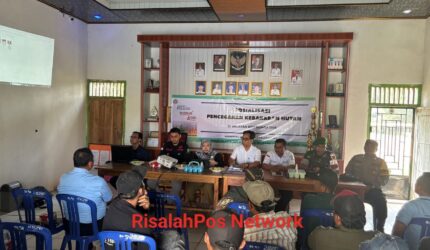 Sertu Didik Taufik Bergabung dengan Sosialisasi Pencegahan Kebakaran Hutan (PKH) di sebuah desa yang indah