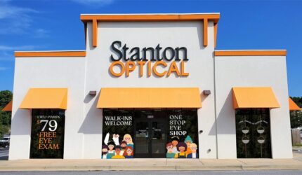 Stanton Optical Partners dengan Staples untuk menantang ekspansi ritel Warby Parker