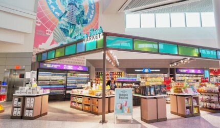 WHSmith Bertujuan Untuk Mengangkat ATV Dengan Kesepakatan Kacamata Solstice 20 Toko