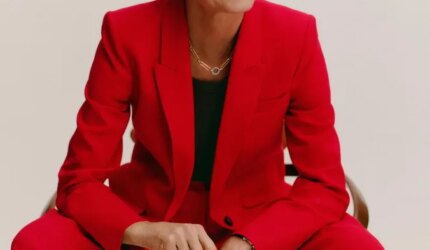 Paruh Baya AS Meningkatkan Pendapatan ME+EM Karena Merek Mewah Membuatnya Tetap Sederhana