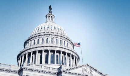 Kongres Bergerak Untuk Mengakhiri Shutdown Saat Memberlakukan Larangan Rami