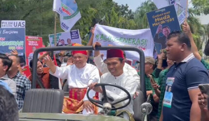 Ⓒ Hak cipta foto di atas dikembalikan sesungguhnya kepada pemilik foto