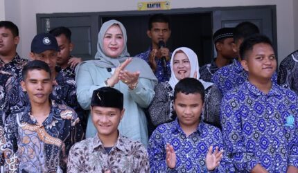 Mereka berhak untuk bahagia dan kreatif