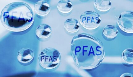 Tetesan Air PFAS Bahan Kimia Selamanya
