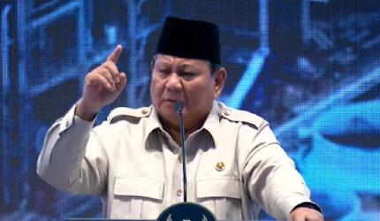 Prabowo Bela Jokowi, Kecam Tradisi Ejek-Mengejek Pemimpin Terdahulu