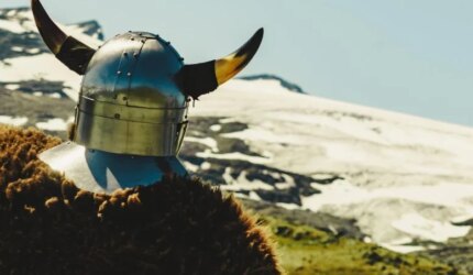 Gunung Bulu Helm Prajurit Viking