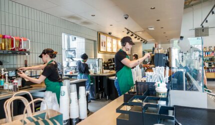 Starbucks Hanya Membuktikan Pengalaman Kedai Kopinya Tidak Penting