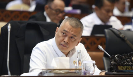 Terkuak! Menhub Dudy Eks Tim Kampanye Jokowi 2019 Cabut Status Bandara Khusus IMIP Sejak Oktober 2025