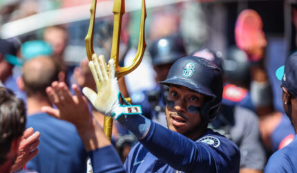 Bertemu Untuk Menandatangani Jorge Polanco