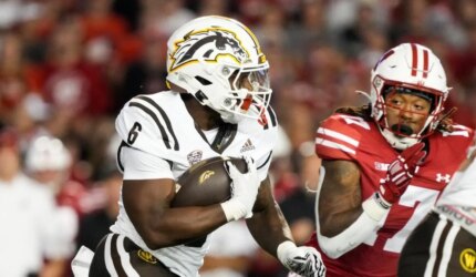 Prediksi Kennesaw State vs. Michigan Barat, peluang: Pilihan Myrtle Beach Bowl 2025 dari model yang telah terbukti