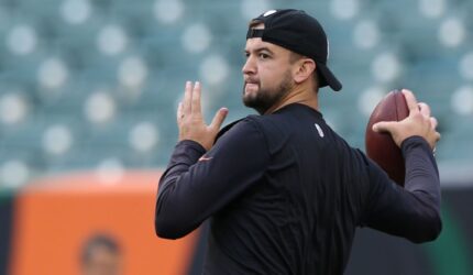 Mantan Tide QB AJ McCarron mengakhiri pencalonannya menjadi letnan gubernur Alabama