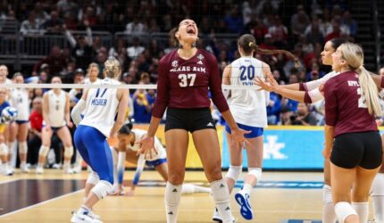 Pandangan berbeda Texas A&M dalam menjalankan turnamen bola voli NCAA