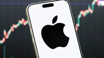 Apple mencapai kapitalisasi pasar sebesar $5 triliun, dan menjadi perusahaan kedua yang mencapai angka tersebut
