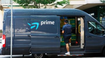Beberapa pelanggan Amazon Prime menghadapi batas waktu 27 Juli untuk mengklaim hingga $51