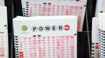 Mengapa Jackpot Powerball Inggris Terlihat Lebih Kecil Dibandingkan Jackpot AS