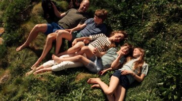 Pangeran William dan Putri Kate berbagi foto musim panas ke Instagram